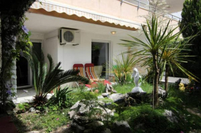 Beach Zenta Apartments
